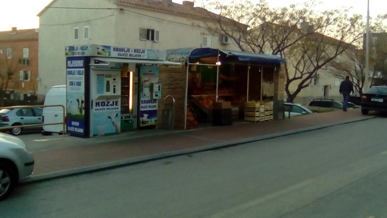 מאקרסקה Apartman Anka מראה חיצוני תמונה